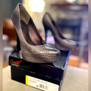 CARLOS by Carlos Santana Heels